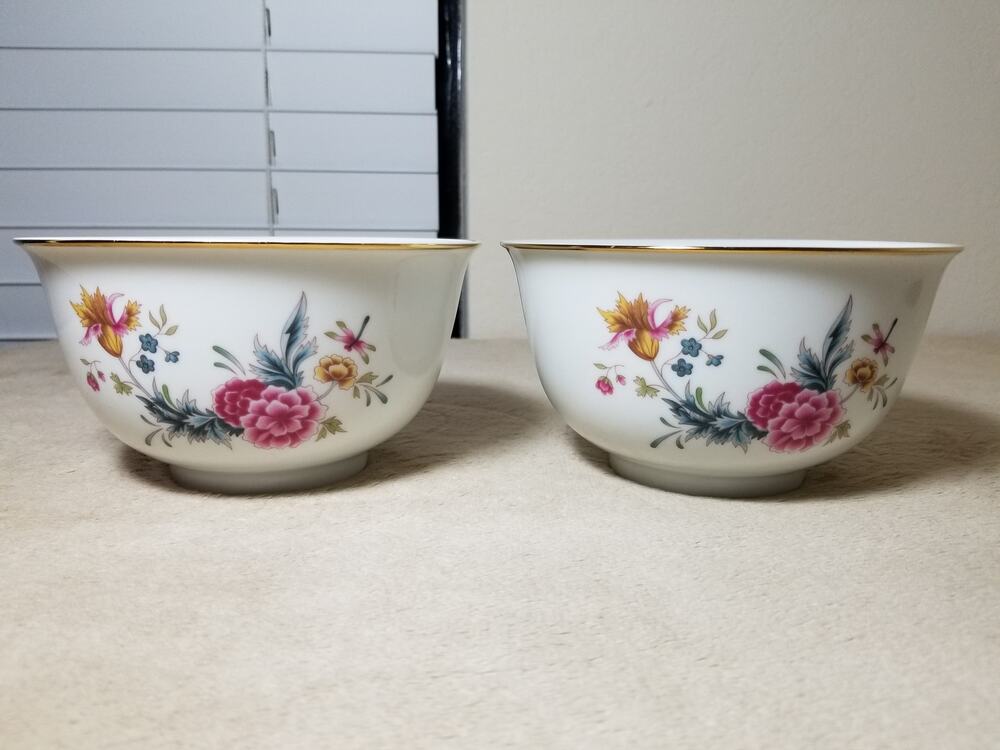 Avon Floral Bowls American Heirloom Independence Day 1981 Porcelain 6" Japan x2